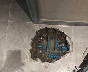 珠海阳台漏水维修公司分享下暖气管道漏水的原因有哪些